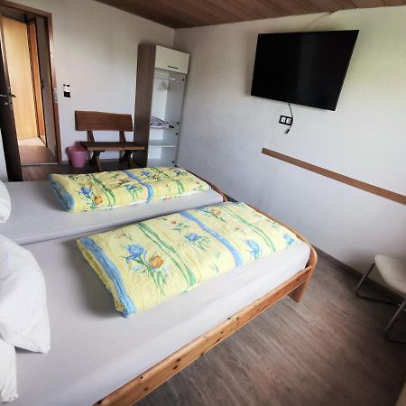 Apartment Auszeit Mit Kueche Viel Ruhe Und Natur Untrasried Екстериор снимка