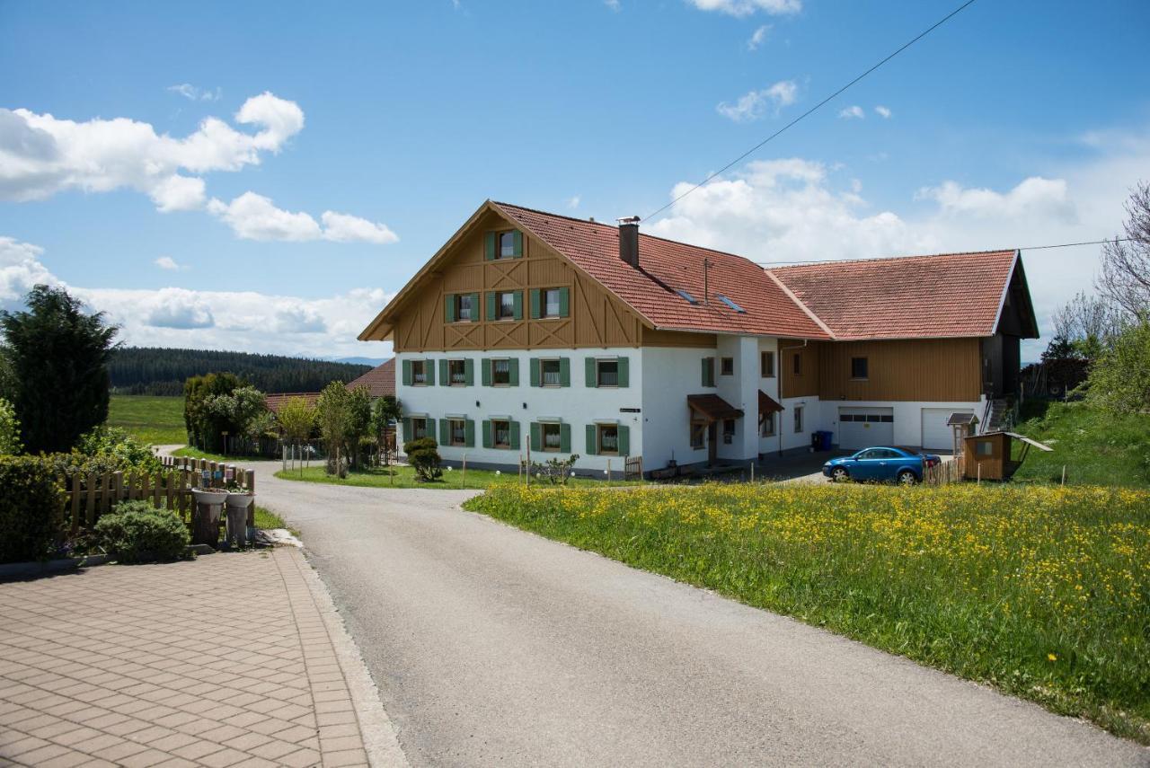 Apartment Auszeit Mit Kueche Viel Ruhe Und Natur Untrasried Екстериор снимка