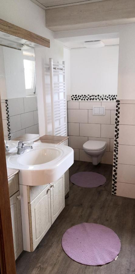 Apartment Auszeit Mit Kueche Viel Ruhe Und Natur Untrasried Екстериор снимка