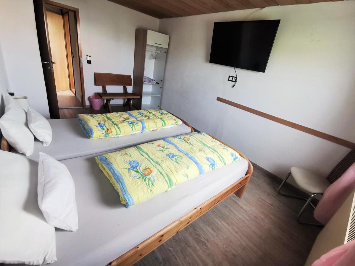 Apartment Auszeit Mit Kueche Viel Ruhe Und Natur Untrasried Екстериор снимка